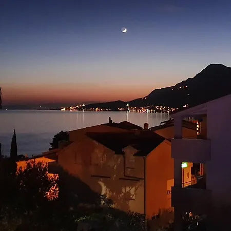 Apartments Marina Omiš Exteriör bild